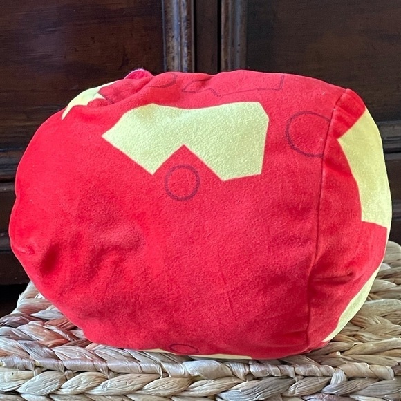 Disney Tsum Tsum Marvel Ironman large plushie - Picture 4 of 6